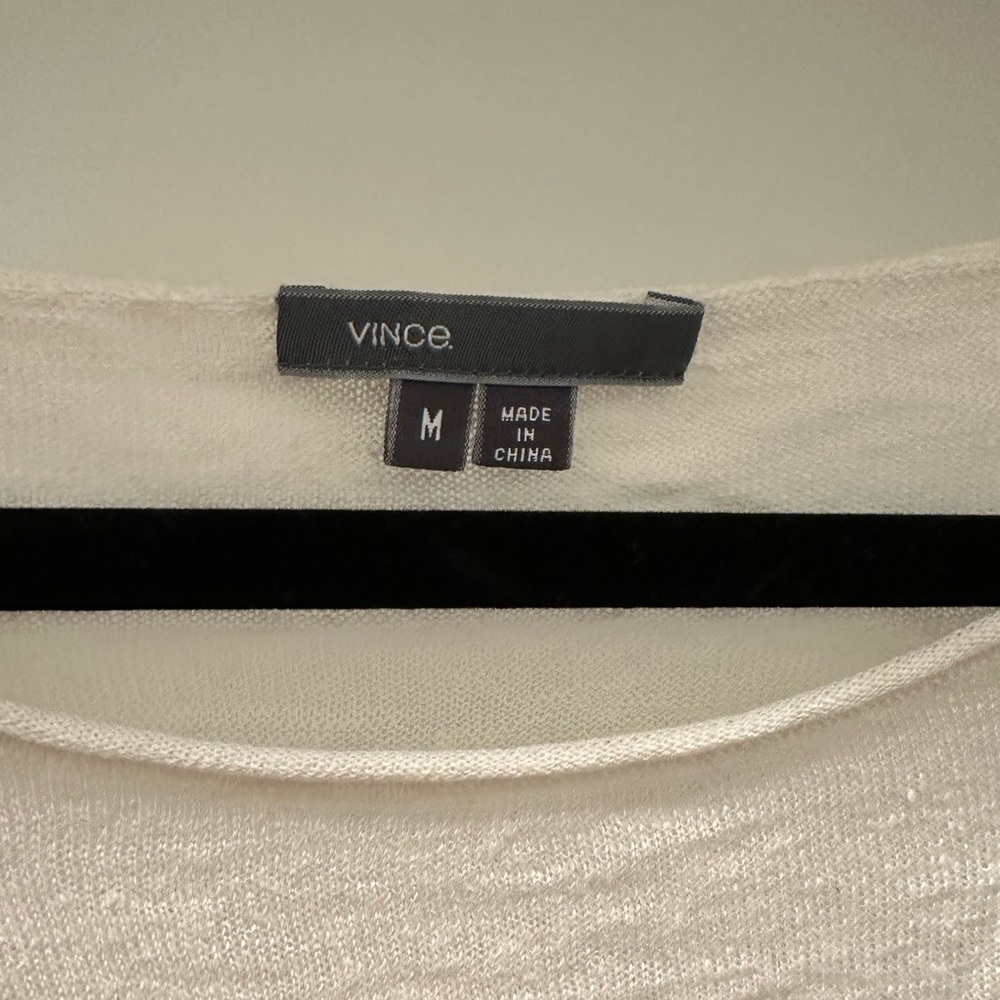 Vince long sleeve light weight sweater
